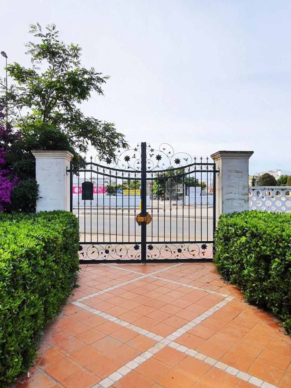 Il Giardino Incantato Villa Porto Cesareo Exterior foto